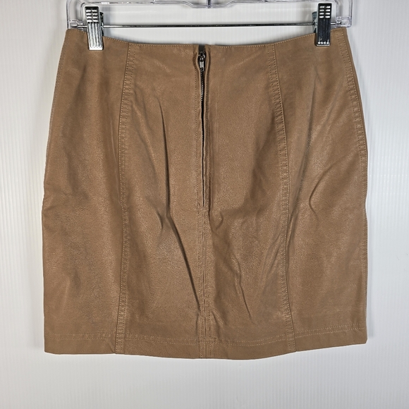 NWOT Free People Womwn's Modern Femme Vegan Suede Mini Skirt Size 4 Edgy Boho - Picture 5 of 13